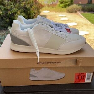 Steve Madden Men's White P-SCEETR Casual Jogger Sneaker White - NEW! size 8.5